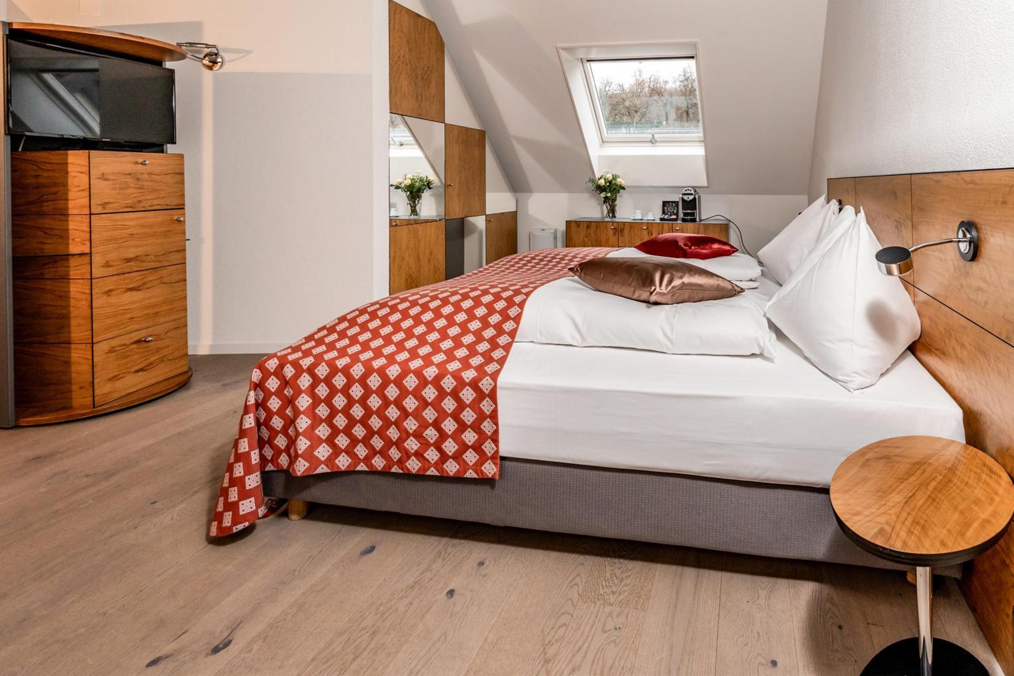 Tailormade Hotel Krone Sarnen Exteriör bild