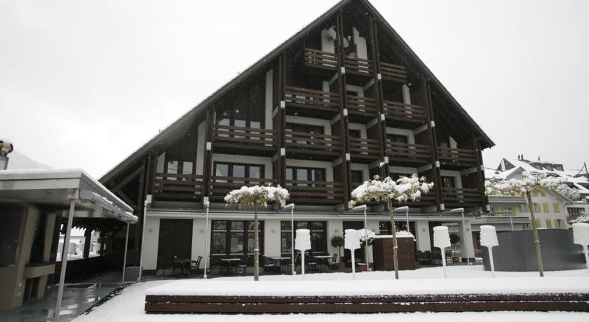 Tailormade Hotel Krone Sarnen Exteriör bild